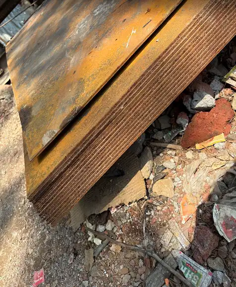 MS Plate Scrap (HMS), HMS 1&2, ferrous scrap metal, industrial metal recycling, bulk metal scrap.